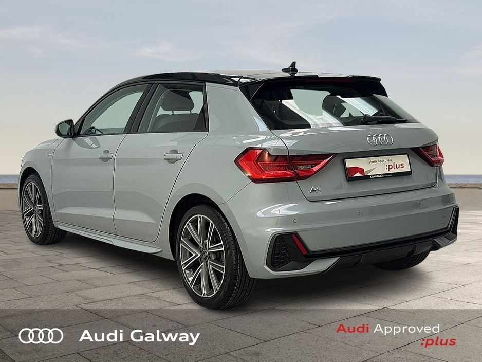 2022 Audi A1 - image 4