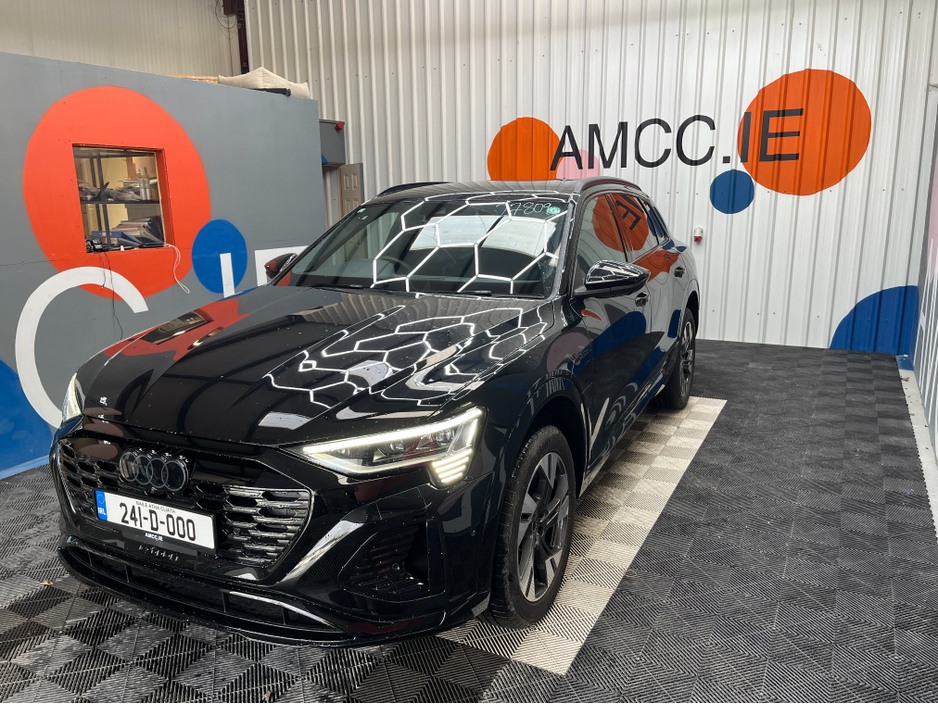2024 Audi Q8 e-tron €64950 2024 AUDI Q8 E-TRON 55 QUATTRO S-LINE AUTOMATIC / CRUISE CONTROL / 360° CAMERA / ELECTRIC MEMORY & HEATED SEATS / PADDLE SHIFTERS / AMBIENT LIGHTS / APPLE CARPLAY / HEATED REAR SEATS €64,950