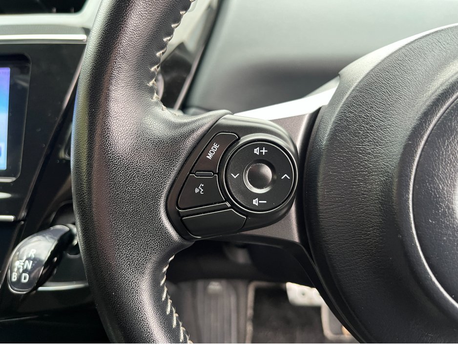 2018 Toyota Prius Alpha GR SPORT 7 SEATER AUTOMATIC 1.8 HYBRID PETROL //LOW MILES//KEYLESS ENTRY//REVERSE CAMERA// €23,950