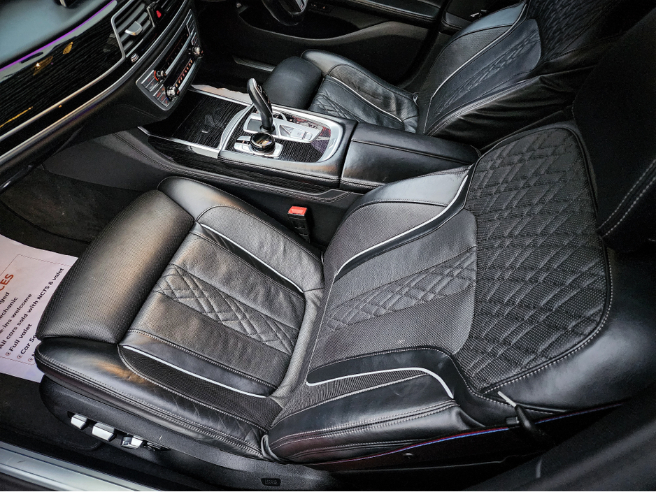 2021 BMW 7 Series M745e plug-in hybrid €49,950