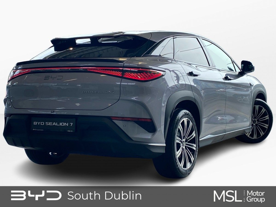 2026 BYD Sealion 7 - image 3