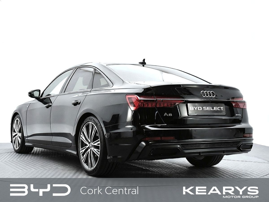 2022 Audi A6 - image 2