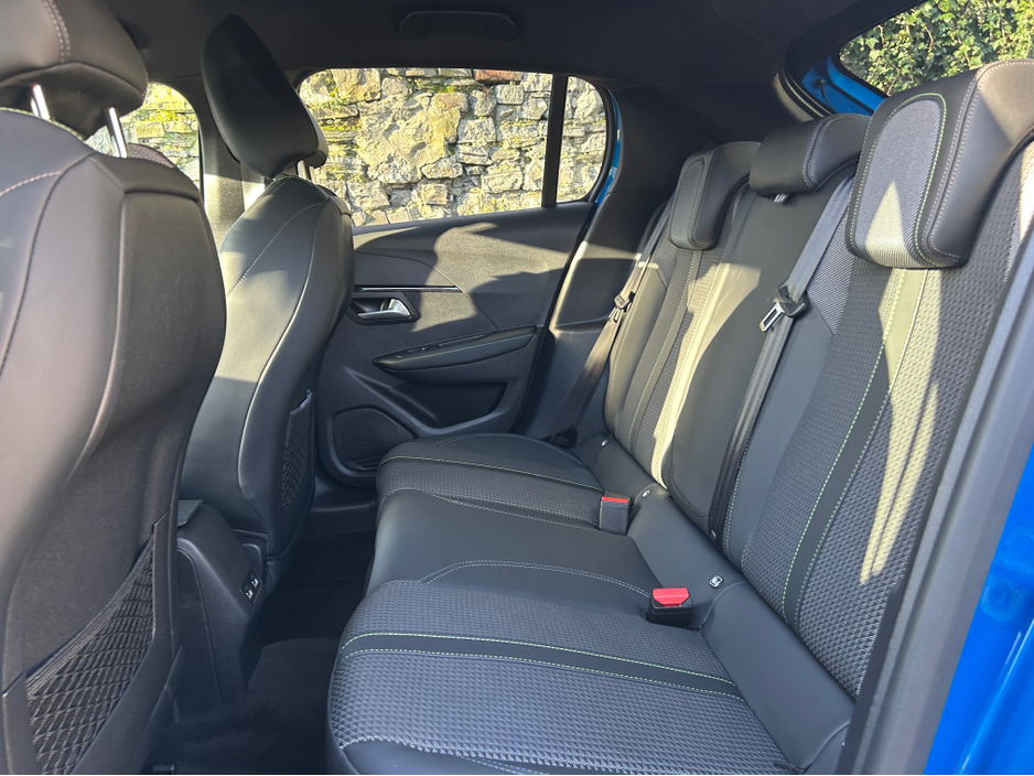 2022 Peugeot 208 GT ELECTRIC 136BHP 50KWH €14,495