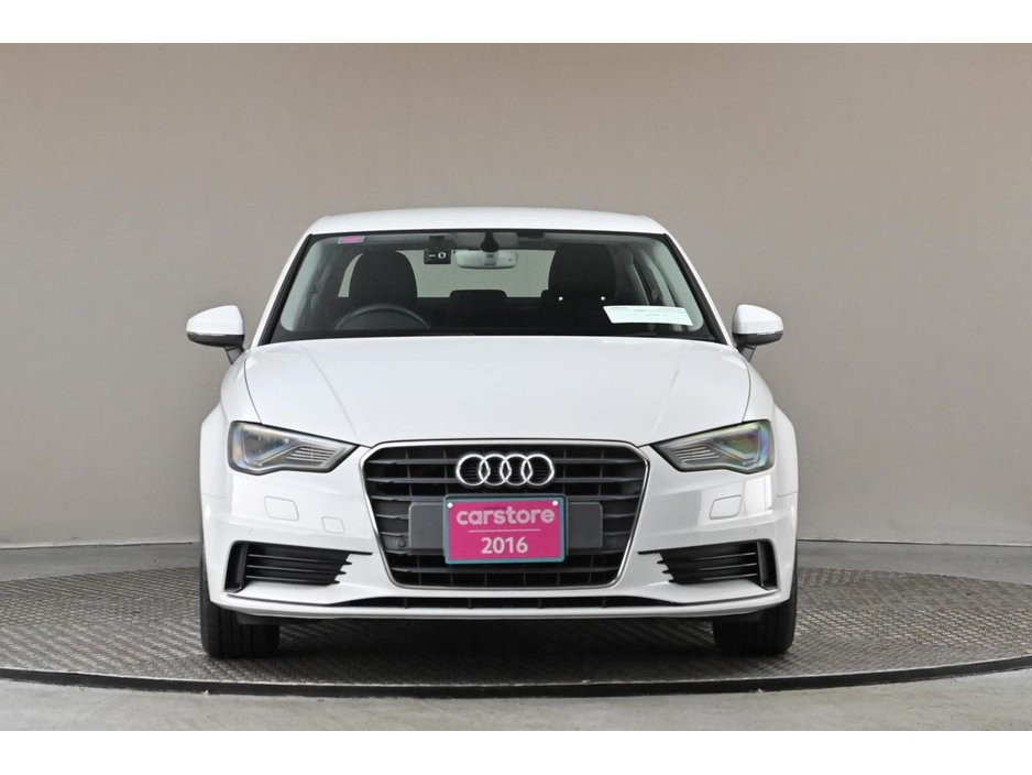 2016 Audi A3 - image 2