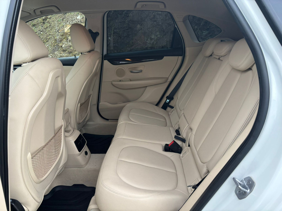 2016 BMW 2 Series 218i Luxury Auto €16,950