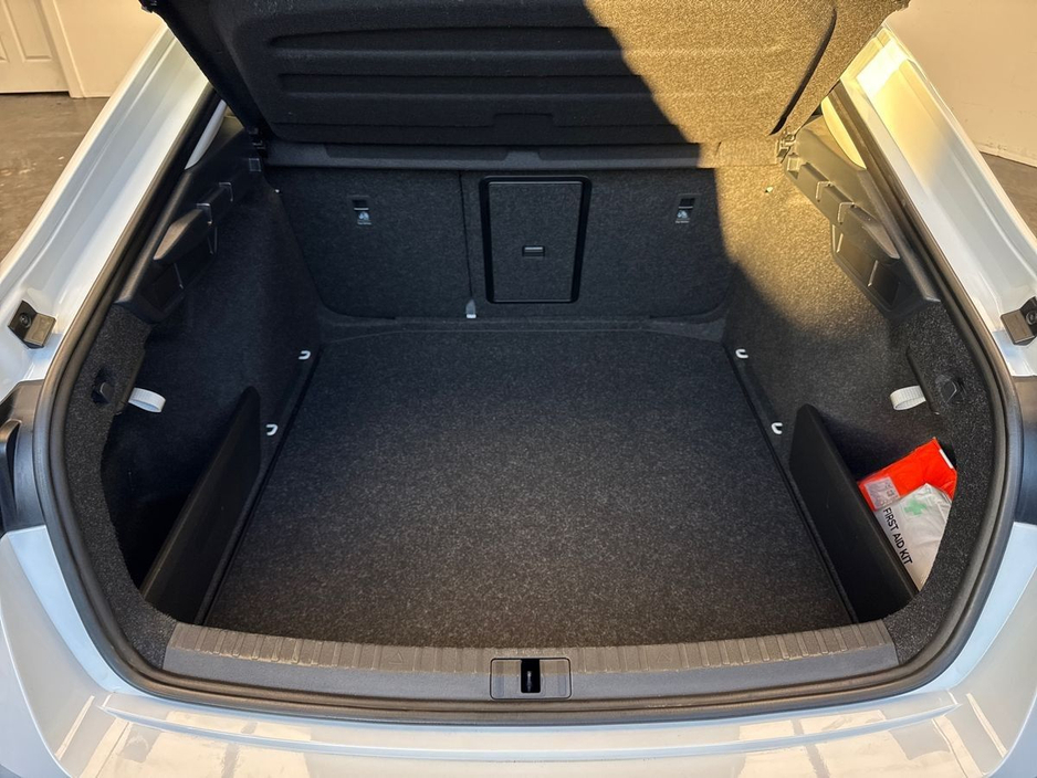 2024 Skoda Octavia - image 9