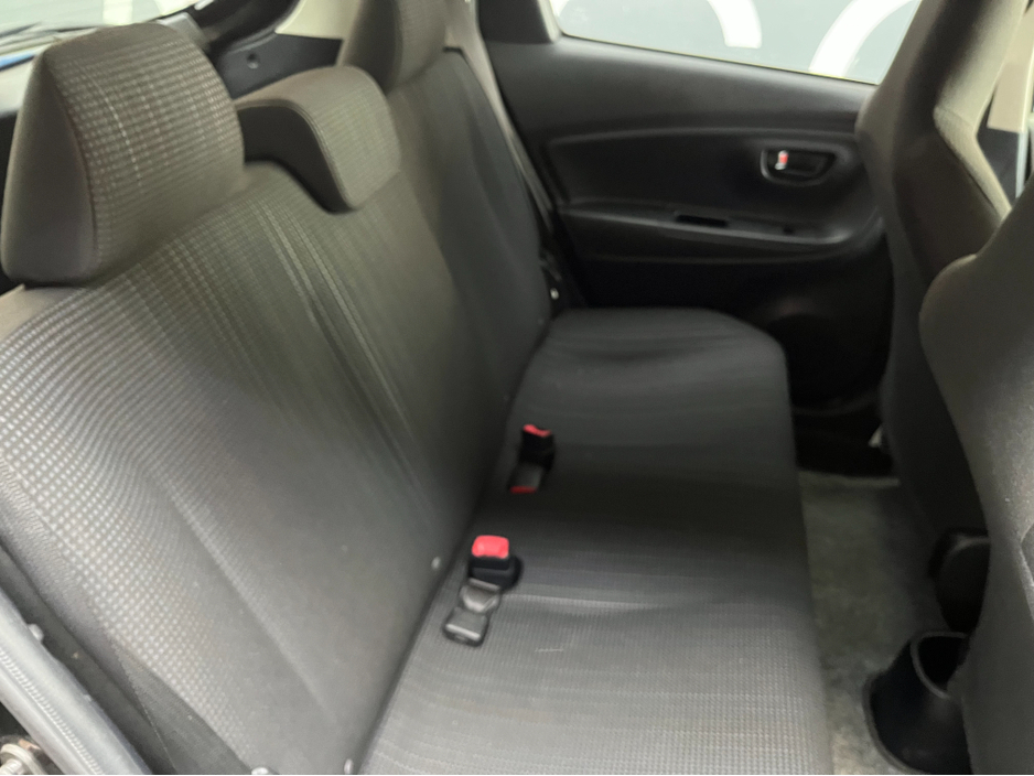 2018 Toyota Vitz - image 10