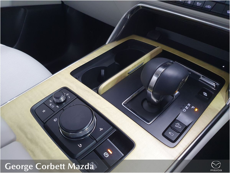 2025 Mazda CX-60 - image 20