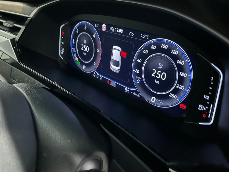 2022 Volkswagen Arteon EL 2.0 TDI D7F 150HP 5DR AUTO €33,900