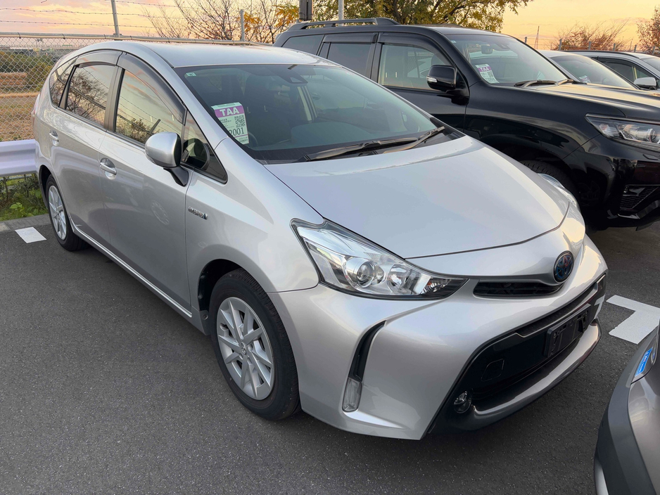 2019 Toyota Prius Alpha for sale in , Ireland