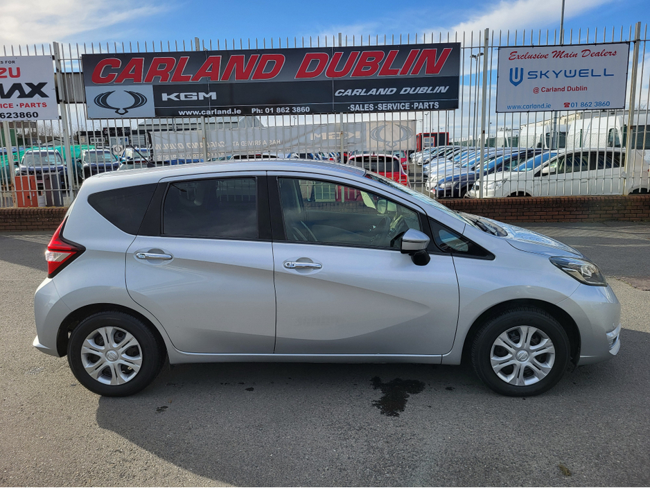 2017 Nissan Note - image 3