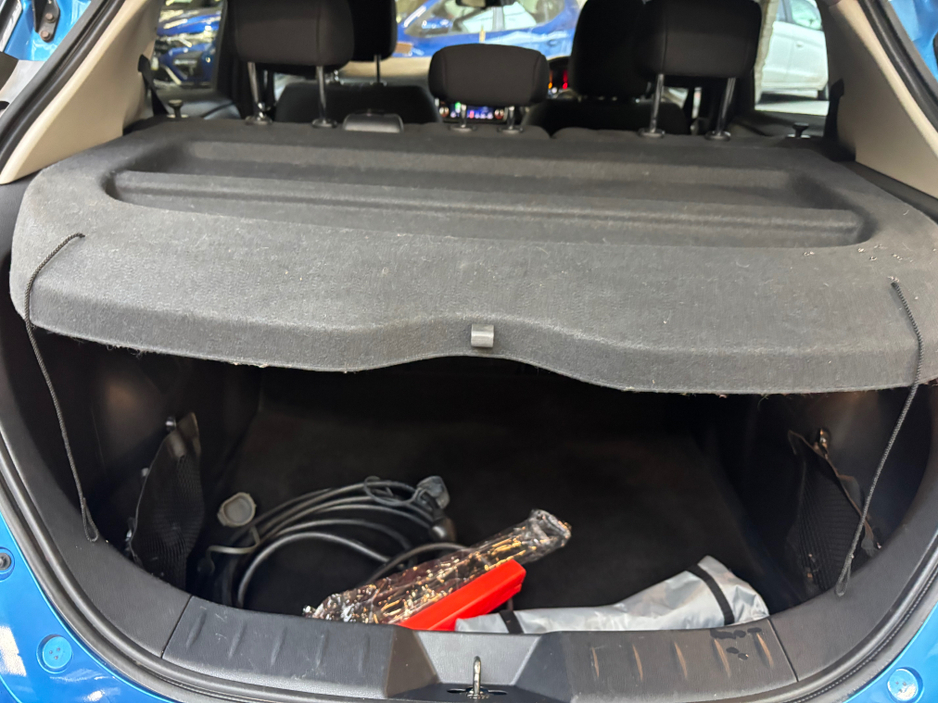 2020 Nissan Leaf 40K EV SV 40KW '19 4DR AUTO €13,499