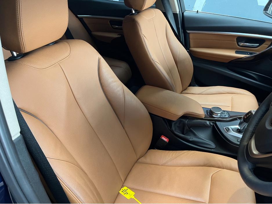 2018 BMW 3 Series €23950 BMW 330E LUXURY iPERFORMANCE 2.0 AUTOMATIC / CRUISE CONTROL / REVERSE CAMERA & PARKING SENSORS / ELECTRIC MEMORY & HEATED SEATS €23,950