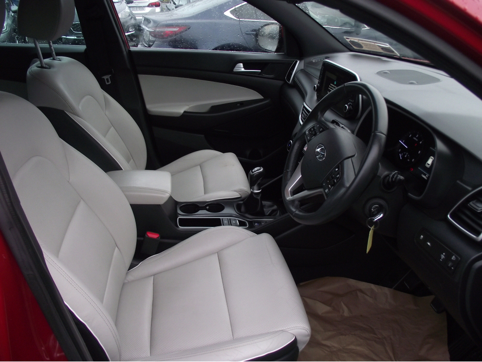 2020 Hyundai Tucson 1.6CRDI  EXECUTIVE PLUS  136PS 5DR €19,500