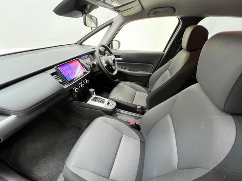 2022 Honda Fit - image 4