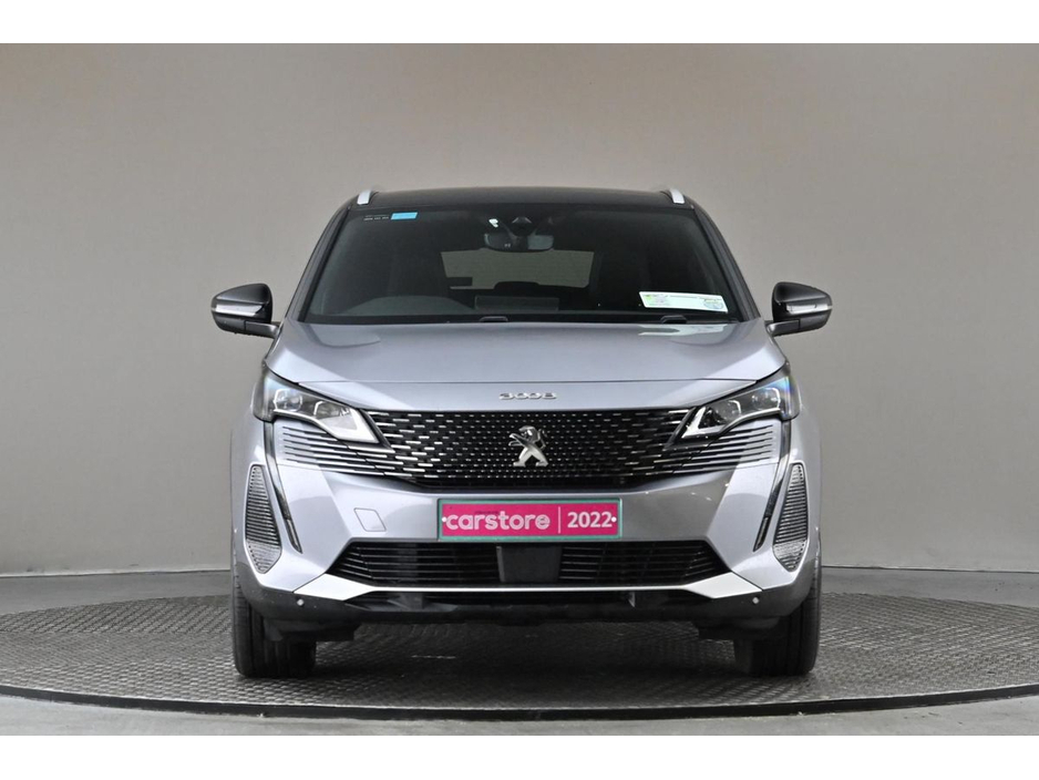 2022 Peugeot 3008 - image 2