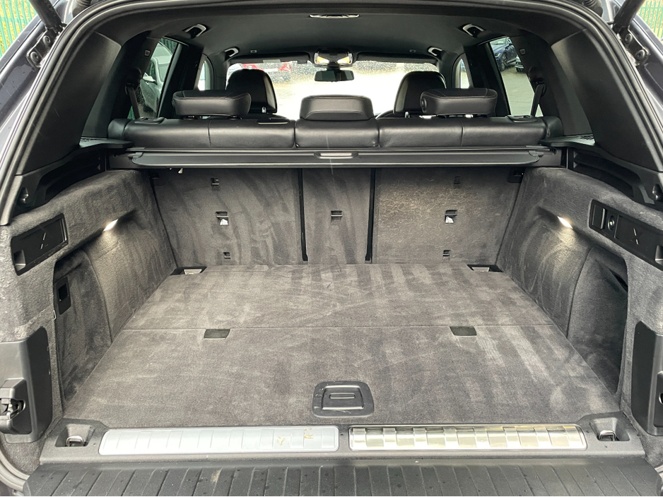 2022 BMW X5 - image 22