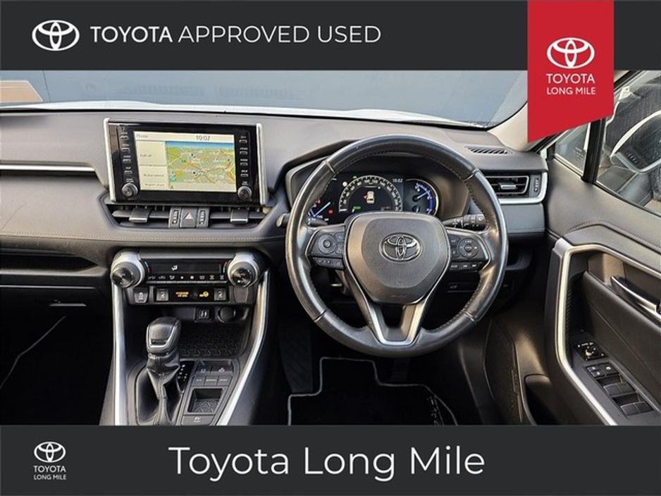 2020 Toyota Rav4 - image 8