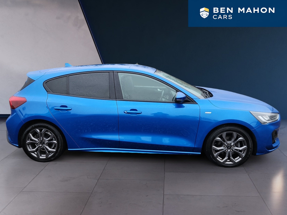 2022 Ford Focus 1.0L EcoBoost 125PS ST-Line €22,900
