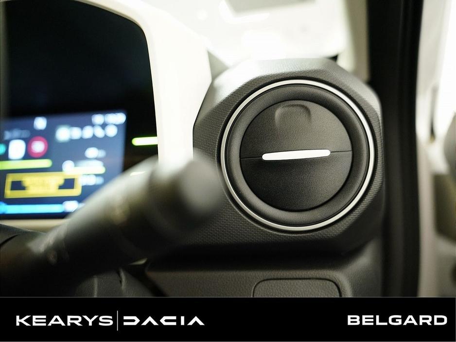 2026 Dacia Spring BEV 26.8kWh 45HP Expression DEMO €18,735