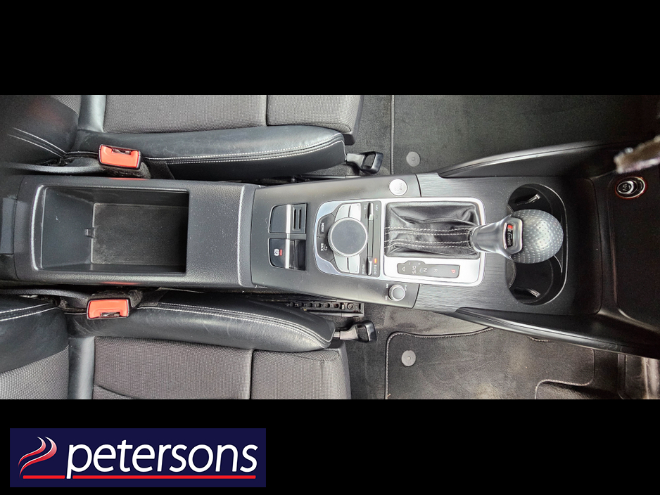 2015 Audi A3 - image 22