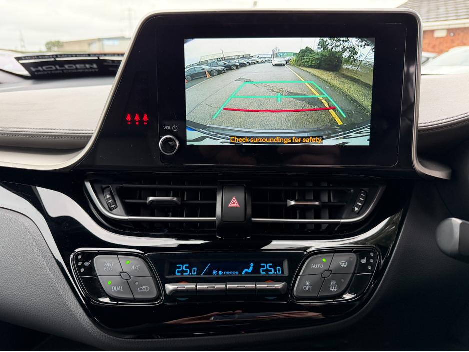 2023 Toyota C-HR HYBRID..#12 MONTH WARRANTY INCLUDED .. FINANCE AVAILABLE €22,750