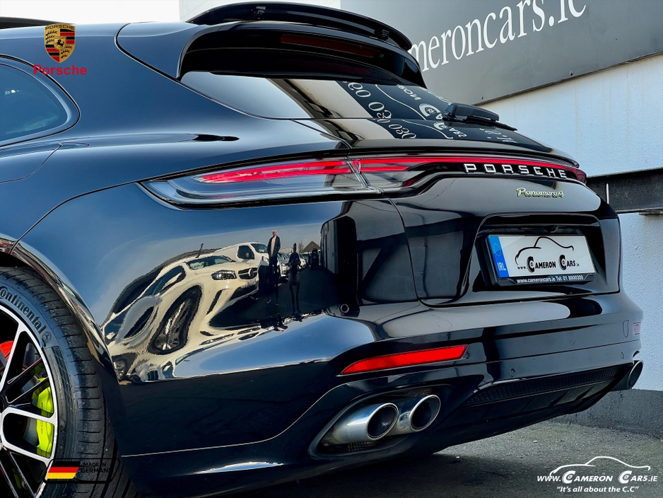 2022 Porsche Panamera - image 37