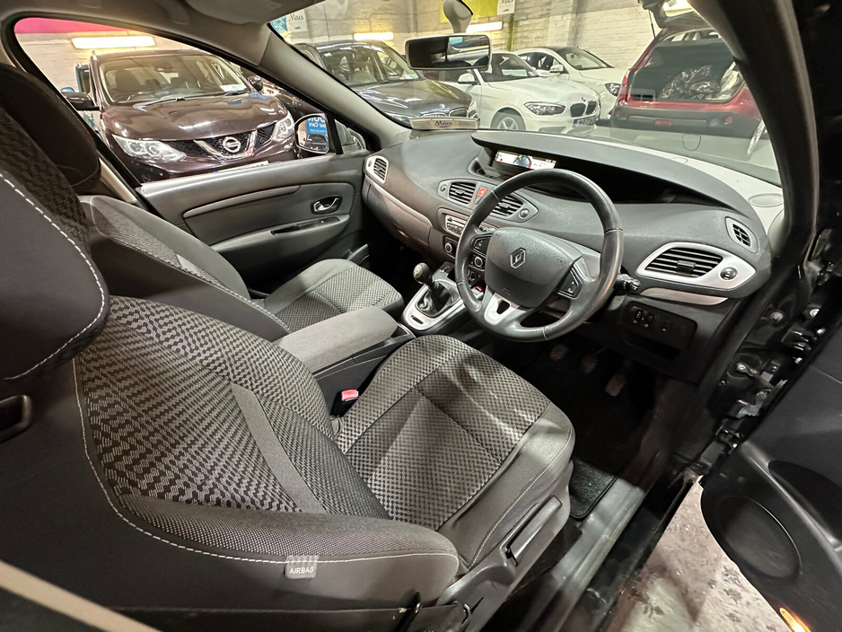 2011 Renault Scenic 1.5 DCI 95 ECO2 DYNAMIQUE €2,888