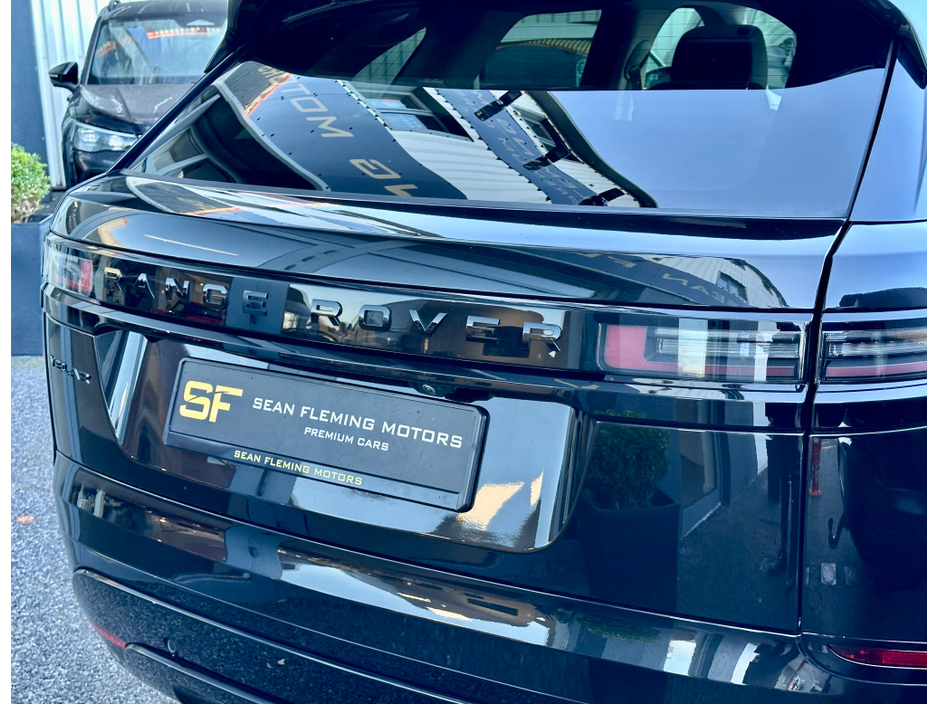 2025 Land Rover Range Rover Velar DYNAMICS PANORAMIC ROOF
