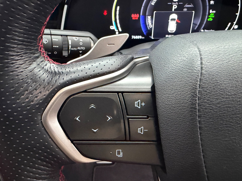 2023 Lexus NX 450 h+ - image 29