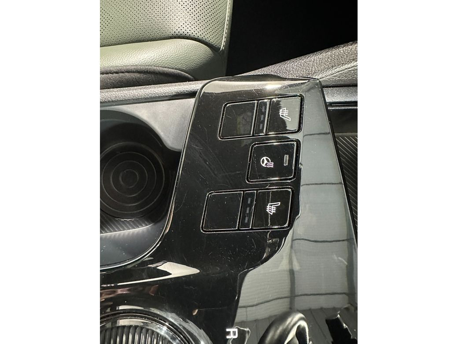 2024 Kia Sportage - image 20