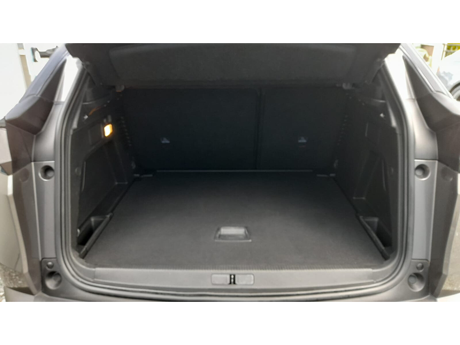 2023 Peugeot 3008 - image 15
