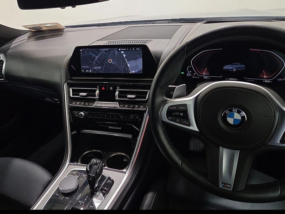2019 BMW 8 Series - image 6