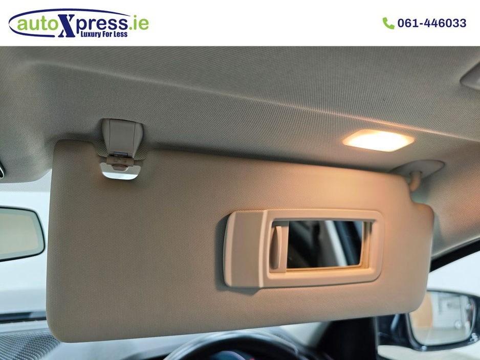 2021 BMW 3 Series - image 34