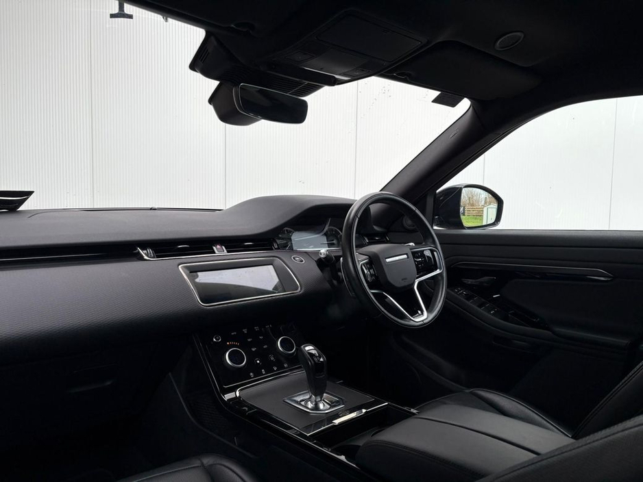 2022 Land Rover Range Rover Evoque - image 9