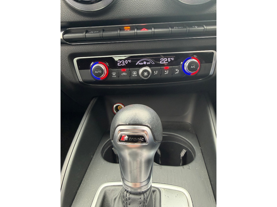 2015 Audi A3 Saloon - image 20