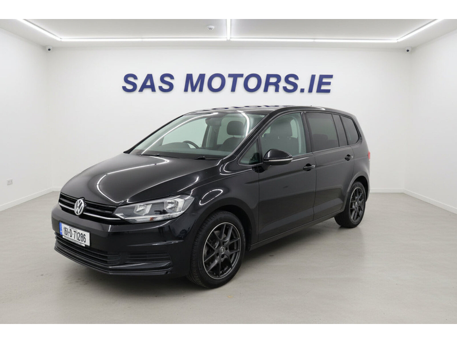 2016 Volkswagen Touran 1.2 TSI 110HP Trendline €15,950