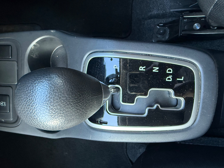 2017 Mitsubishi Mirage - image 12