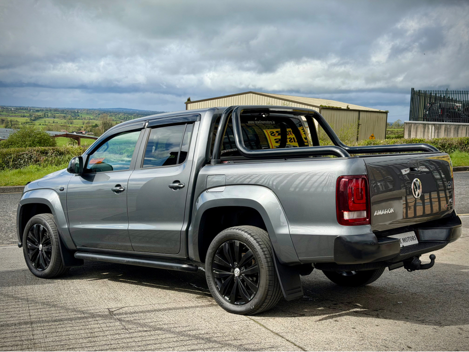 2020 Volkswagen Amarok - image 11