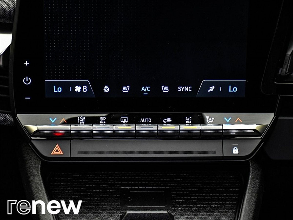 2023 Renault Megane E-Tech Techno EV60 220hp €26,950