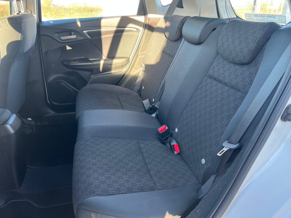 2018 Honda Jazz 1.3 i-VTEC ES CVT AUTO €15,950