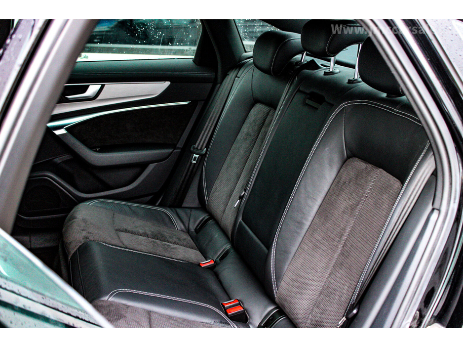 2018 Audi A6 2.0TDI 204 S tronic S Line €30,750