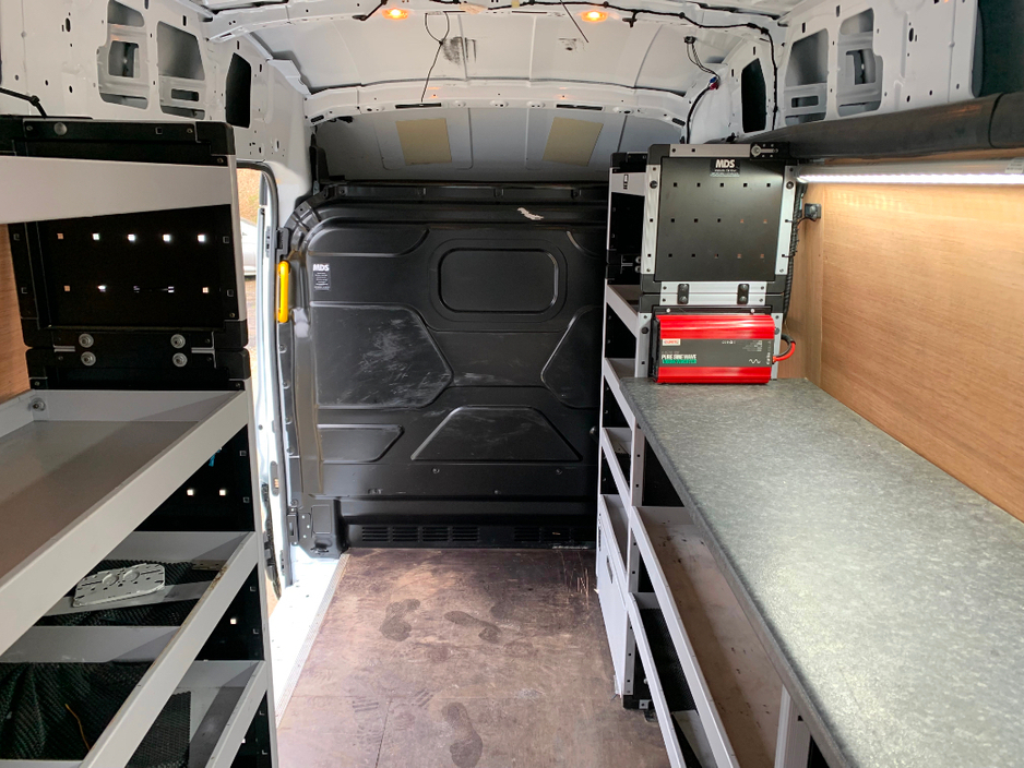 2023 Ford Transit JUMBO 2.0 TDCI 130 PS 350E RWD // PRICE EXCL. VAT // ONE OWNER // GREAT CONDITION // 11/26 CVRT //