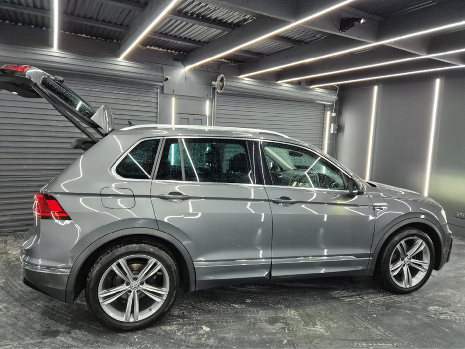 2020 Volkswagen Tiguan - image 17