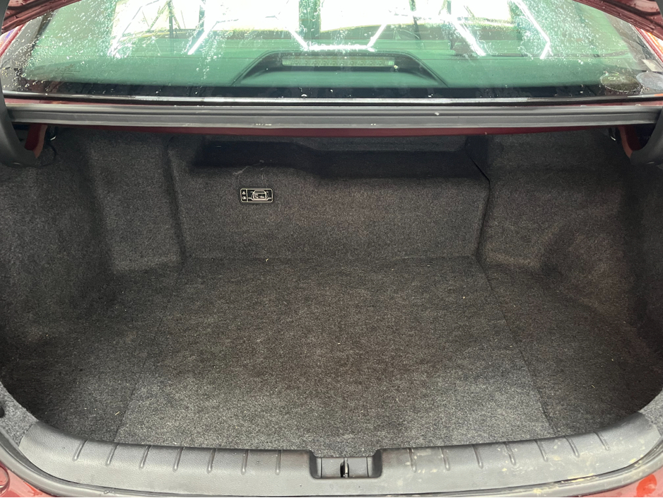 2019 Honda Accord - image 7