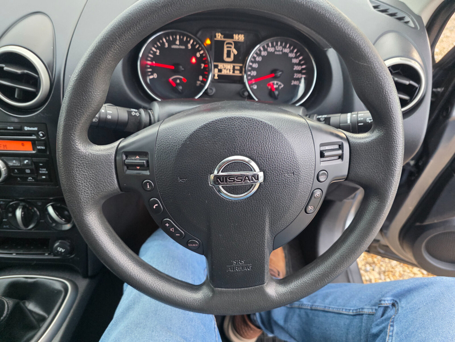 2011 Nissan Qashqai 1.6 XE ISS €3,500