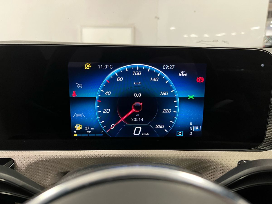 2024 Mercedes-Benz CLA Class - image 9