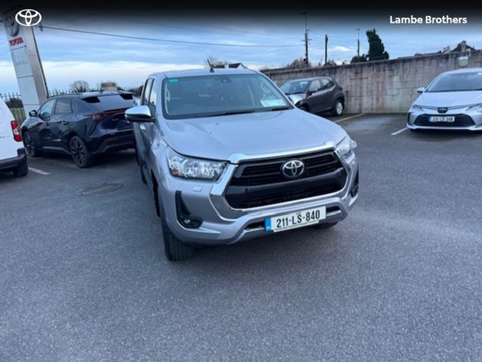 2021 Toyota Hilux - image 16