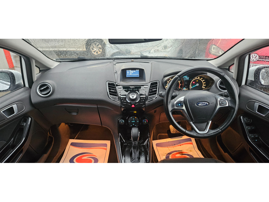 2016 Ford Fiesta automatic titanium/zetec s 1.0 eco very low kms €10,950