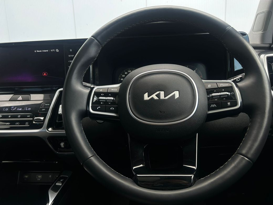 2021 Kia Sorento - image 20